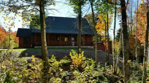 Mt Abram ski in ski out Log Home - Image 2