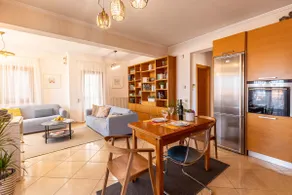 Assimina's luxury house with view - Image 4