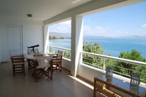 Μaïstro Linamare (1 bedroom seaside apartment) - Image 2