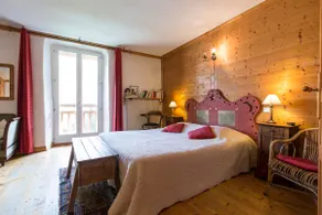 Heart of the Alps, charm of the medieval city - Image 2