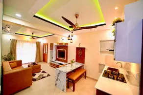 ”Hyacinth” Luxury Serviced Apartment with Balcony - Image 3
