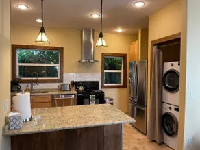 Downtown Camas Apartment - Image 3