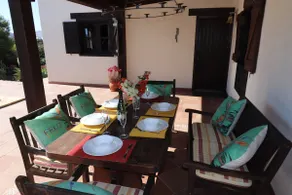 Charmante große 4-Zimmer-Villa mit einem privaten beheizten Pool, WLAN und vieles mehr - Image 5