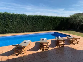Spectacular Casa con Piscina en Golf Peralada - Image 5