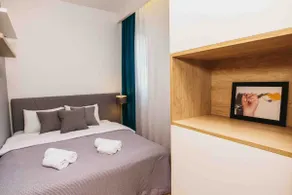 Arena BIG Luxury Apartments with free parking - Image 5