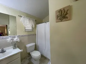 Portmore Country Club Eleganz - Image 4