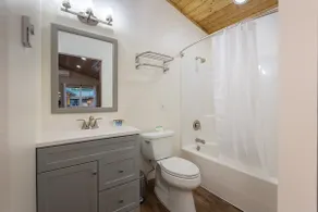 Rainforest Inn - Woodland Inns - Image 5