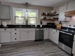 The House on Oak Grove - Image 3