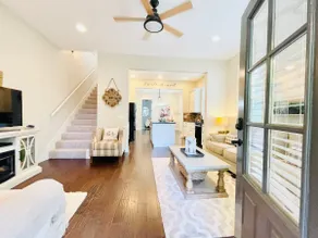 The Retreat @ Carlton Landing, an Elegant Farmhouse located in a 5 star resort!! - Image 2