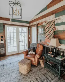 Houndstooth Hideaway-Stylish Cabin Near Wineries - Image 2