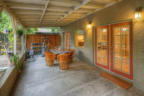 Garden Oasis in the Heart of Tucson - Image 2