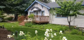 Cute Westside Craftsman, Walk to Downtown, Large Garage, Cruiser Bikes! - Image 2