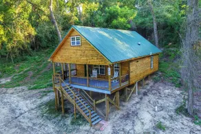 The Big Cabin at Greene's Pond - Image 2