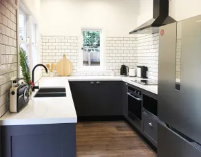 Quiet, central location, Pet Friendly - Image 5