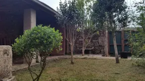 Typical stone house near Santiago - Image 4