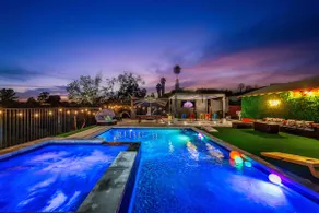 🦄Paradise View SD (Private Escape) 🌄 86'' TV - Image 2
