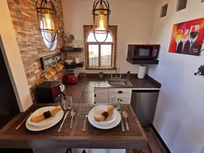 Cozy suite, with a terrace, close to the sea. - Image 3