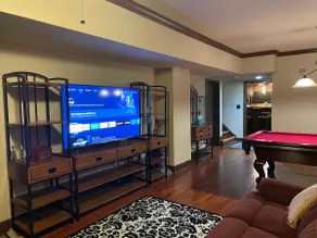 Private, Cozy, Luxurious Full Basement Apartment - Image 3