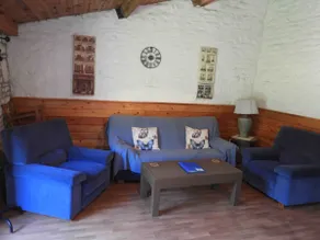 La Maison Bleue, a Rural Gite & heated pool - Image 4