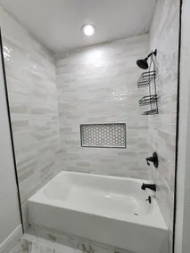 Historical SodoHouse DT near hospitals - Sleeps 11 - Image 4