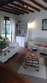 Charming cottage in the heart of a village in the Loches area. - Image 3