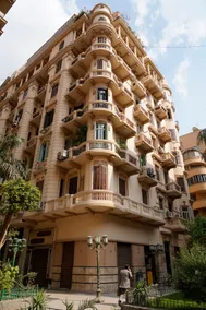 Downtown Cairo oasis - Image 2