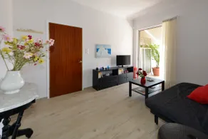 Georgia. House overlooking the center of Agrinio - Image 2