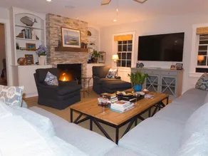 Quiet Pines Escape with Private Pool and BBQ near the Beach - Image 4