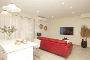 Family Friendly Townhouse 3 - Image 4
