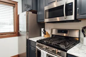 Kingfield, Minneapolis; Sleeps 6; New Construction, 3 Miles from Downtown - Image 5