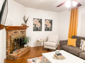 Tally Town Gem: 2BR/2BA Townhome, Sleeps 6! - Image 5