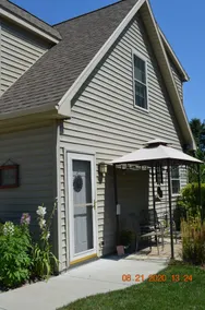 Nature Escape is located in a rural neighborhood. - Image 2
