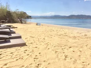 Beachfront House [Private Beach] close to center - Image 5