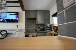 Country Cottage, Semi Rural, Ideal Short Breaks - Image 5