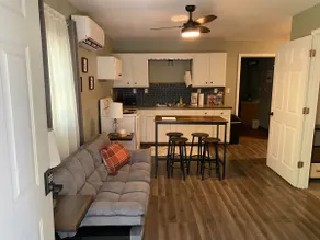Lovely 1 br, 1 ba, w/ washer/dryer - Image 4