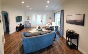Waterfront Blue House - Image 2