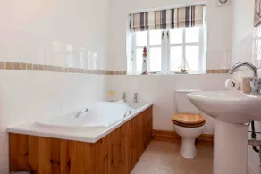 Farndale Cottage - Image 5