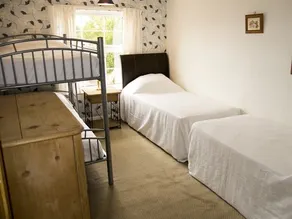 Ivy Cottage at The Chestnuts Holiday Cottages - Image 2