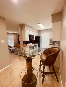 Artsy Centrally Located Duplex | 2 bed/1 bath - Image 2
