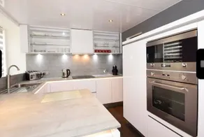 Cosy, modern cottage in Grantown, private parking - Image 3