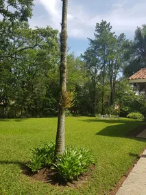 High Standard House with Barbecue and Swimming Pool - Image 4