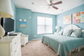 Former Model Home w/pool. Pets OK. EV Charger! - Image 3