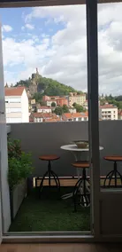 Beautiful panoramic apartment and garage. - Image 2