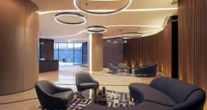 Adamant León. Luxury Loft, Amenities to the North - Image 3