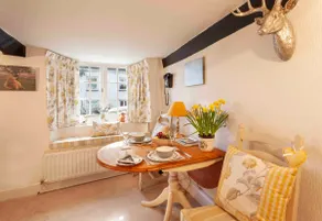 Cosy Nook - Image 3