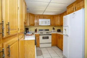 Largest/Nicest 2 bedroom,2 bath in Sports Village - Image 3