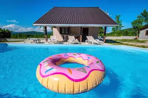 House Mona-heated pool in the heart of nature - Image 3