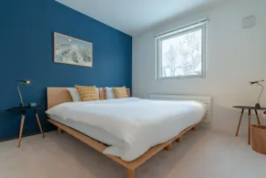 Roku 2 Bedroom by H2 Life - Image 5