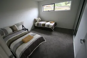 Cedar Cottages Blackmans Bay - Country suite - Image 4