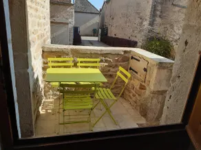 Cottage in a small wine village - Image 3
